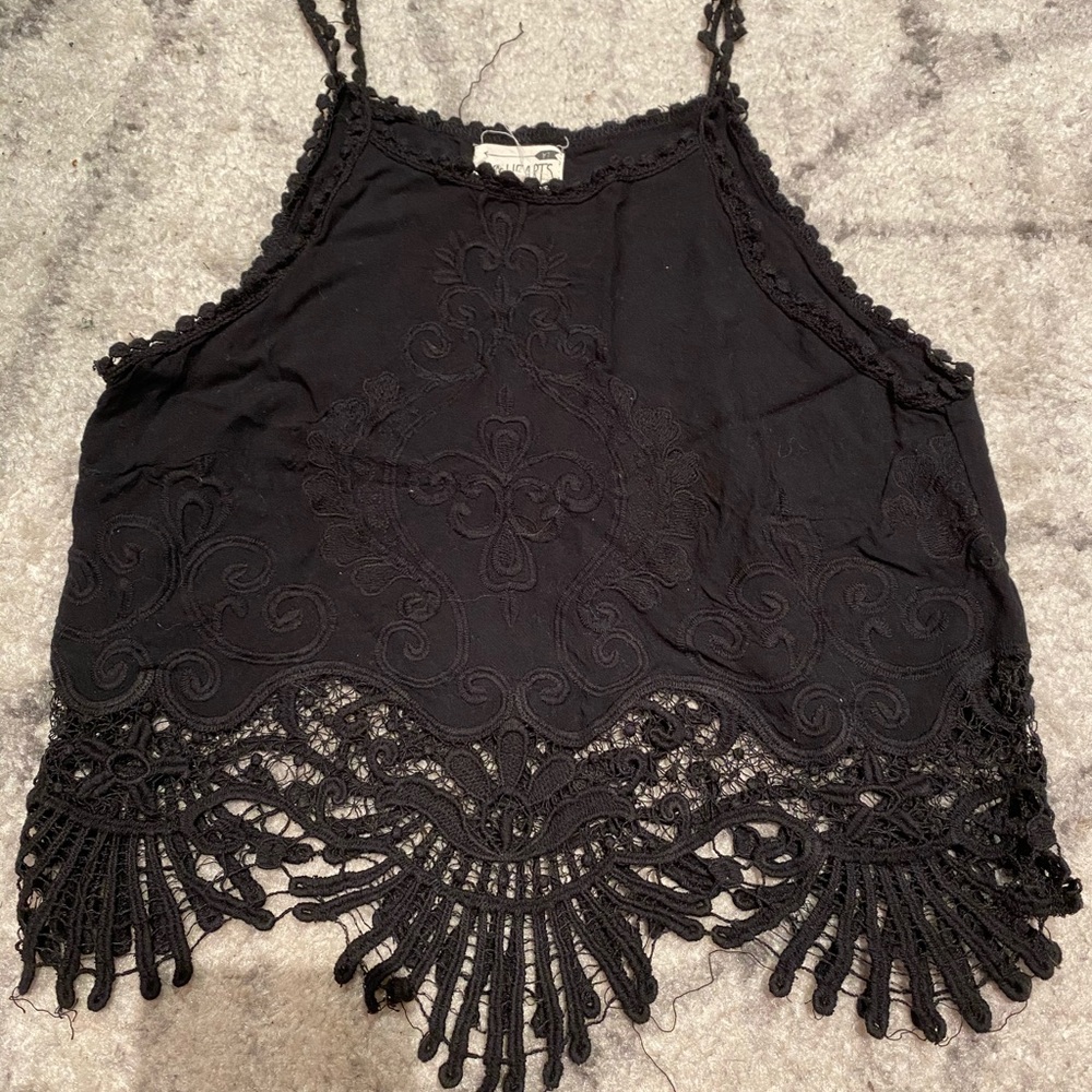 Black lace detail cropped tank
